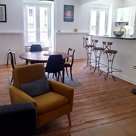 Les Appartements Du 31 - Centre Ville - 1Er Etage - 56 M2 Quimper Exterior foto